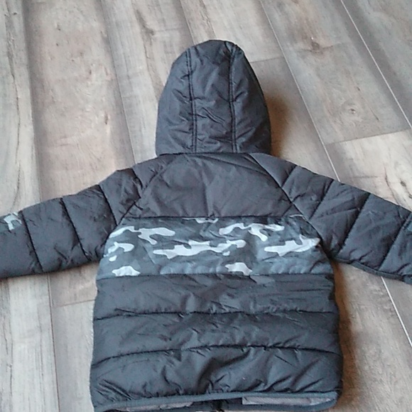 Members Mark Black Camo Cozy Puffer Size 4 - Picture 14 of 14